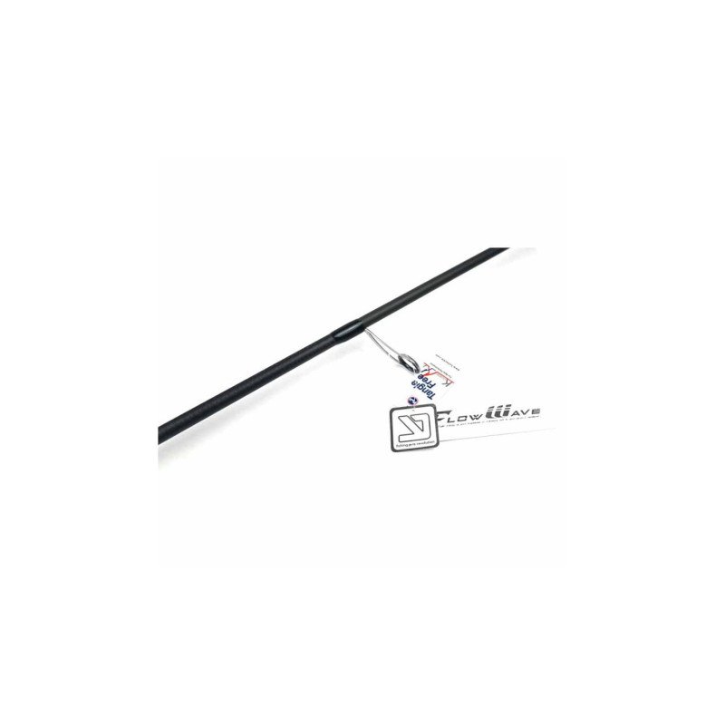 YKR FlowWave 762 ML White – Caña ligera y sensible